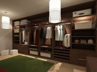 Классическая гардеробная комната из массива с подсветкой Балашиха